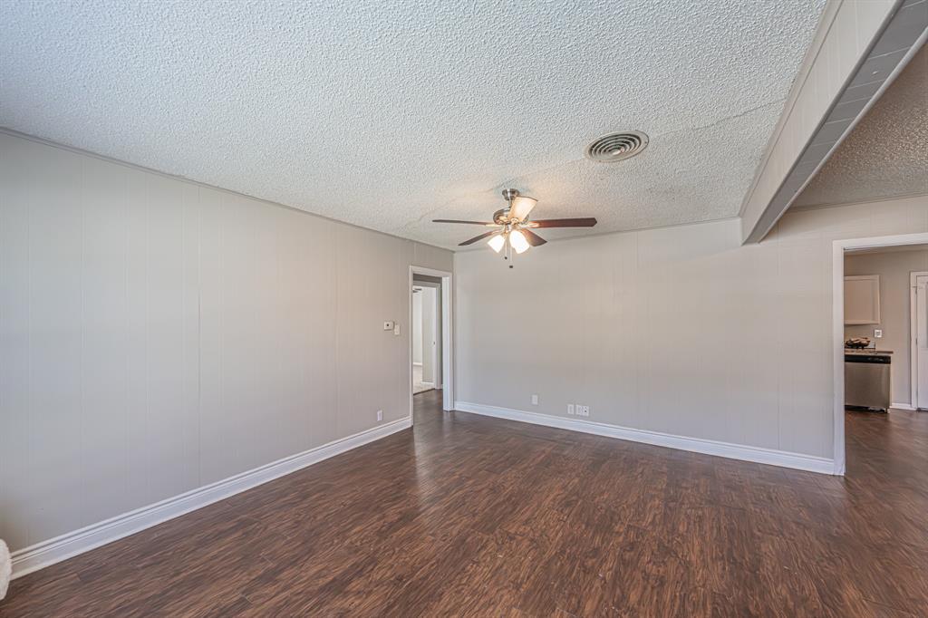 101 S Valera Court
