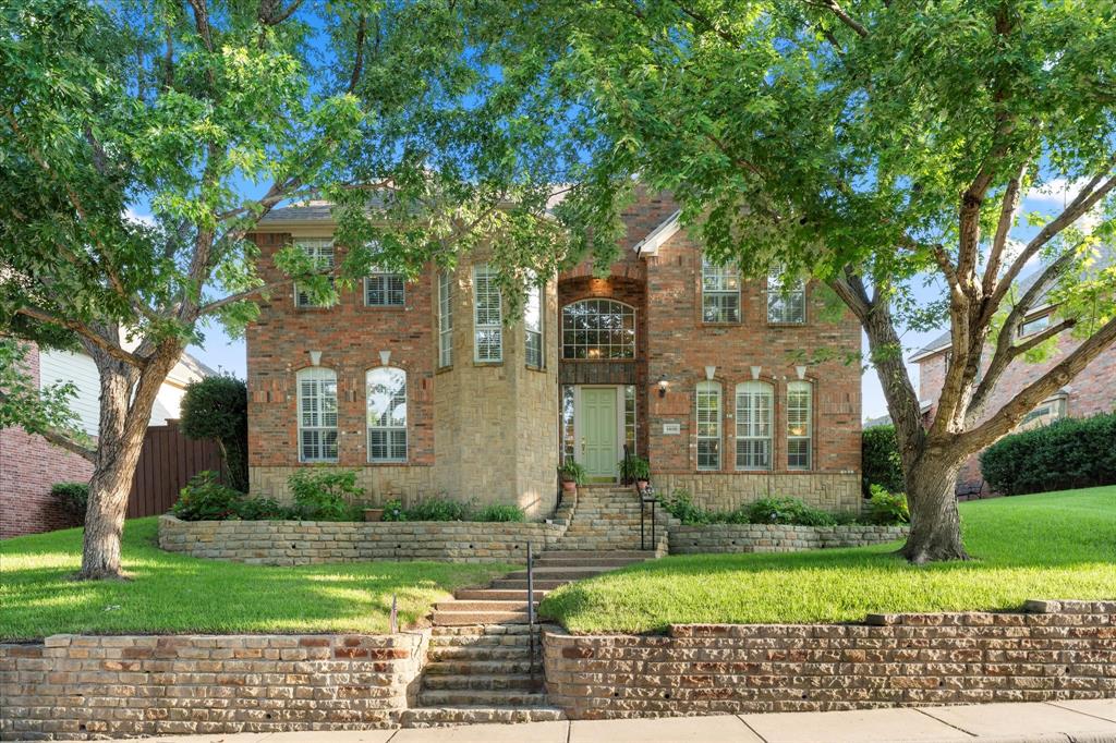1419 Greenbriar Drive