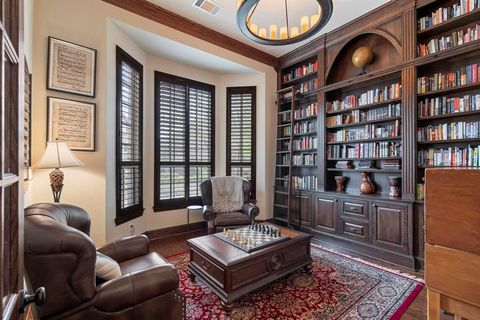 2220 Emerson Lane Carrollton TX 75010