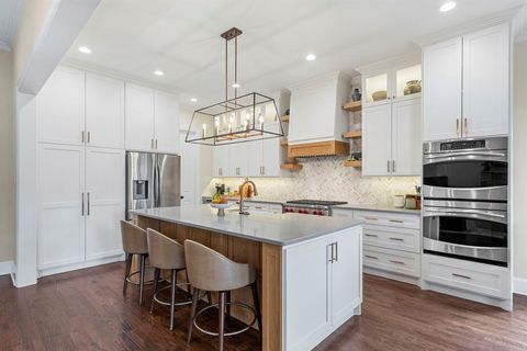 2220 Emerson Lane Carrollton TX 75010