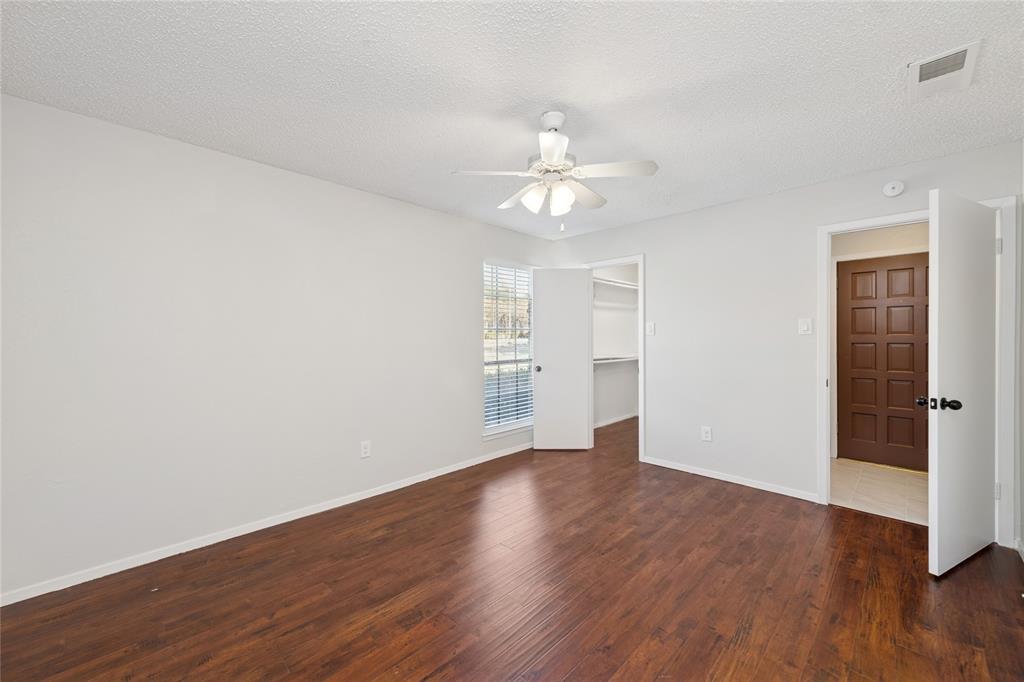Richardson Crossing Condo - Residential