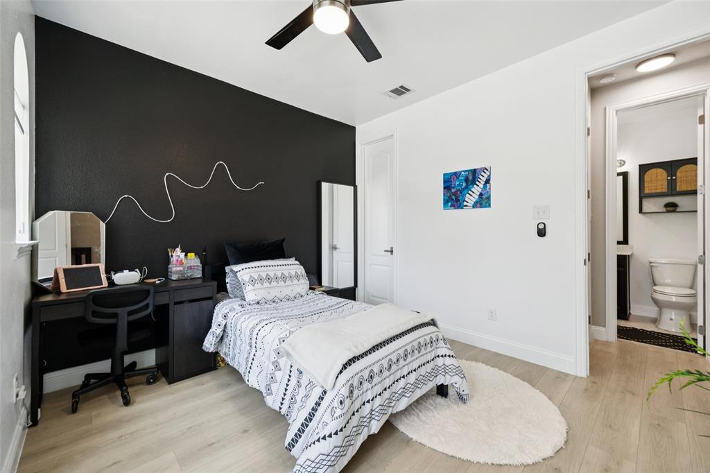 5300 Tuscarora Trail