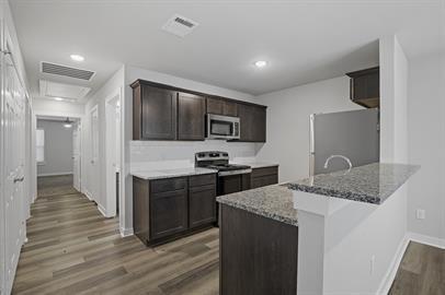 STONEMANS ADDITION REPLAT LT 1 2 & 3 BLK 4, B - Residential Lease