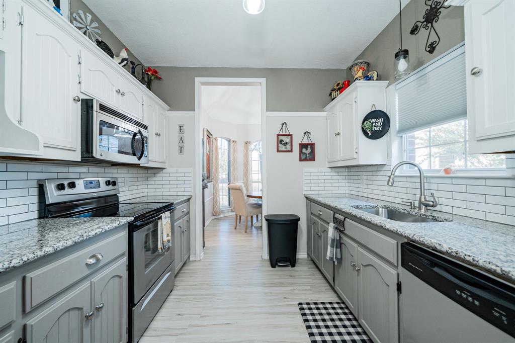 Tecumseh Park Estates #3 - Residential