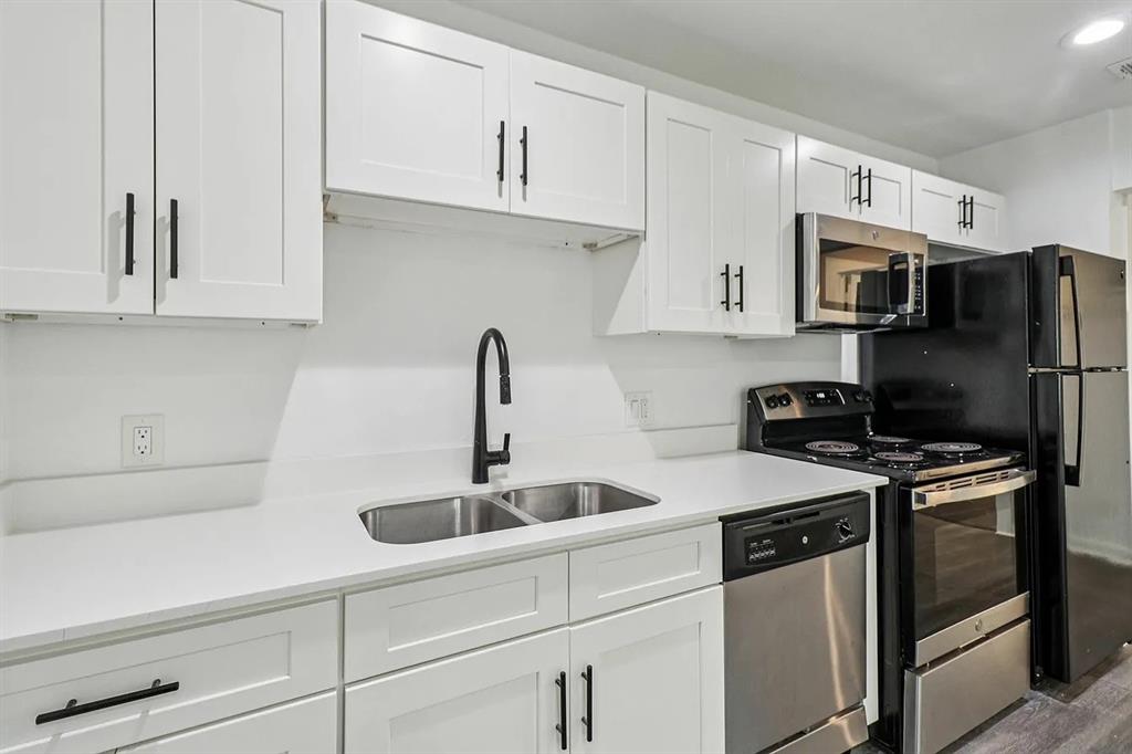 Steinmans - Residential Lease