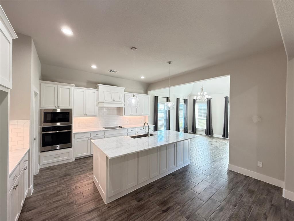 1441 Rocky Springs Trail