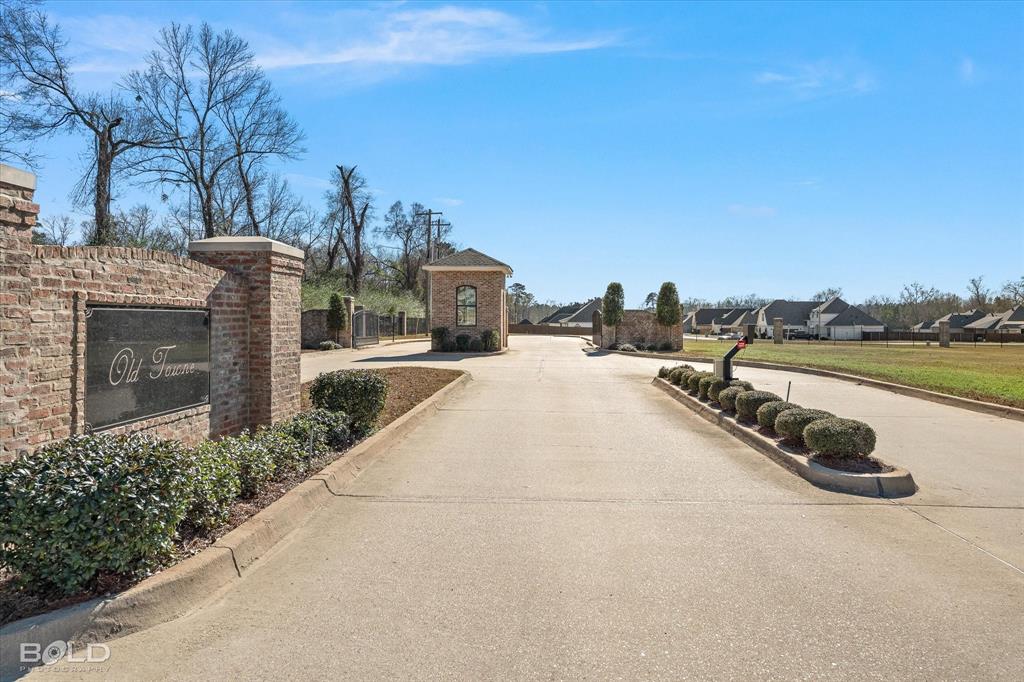 Old Towne Sub - Residential