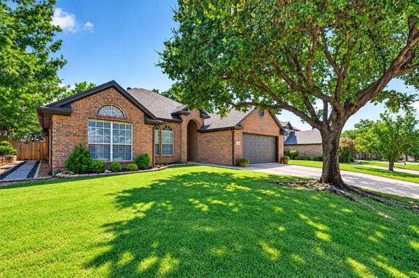 2720 WINDSTONE WAY, CORINTH, TX 76210 - Image a9682eaeaf7416ef597c7fb4cdf29cd5/1379523917