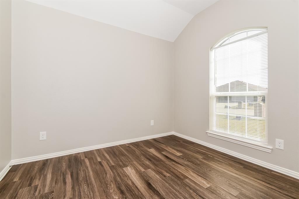 Town North Estates 5 Ph 2 - Residential Lease