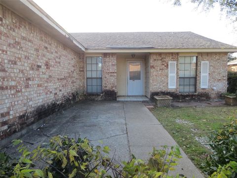 A home in Grand Prairie