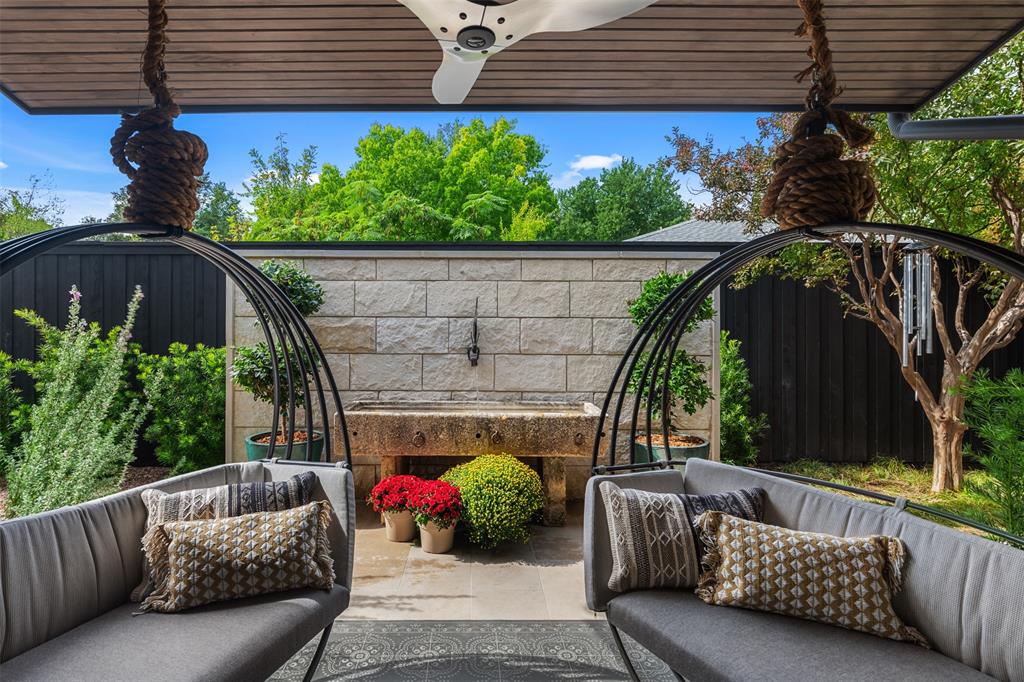 Faulkner on Meadow Crest - Residential