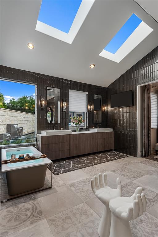 Faulkner on Meadow Crest - Residential