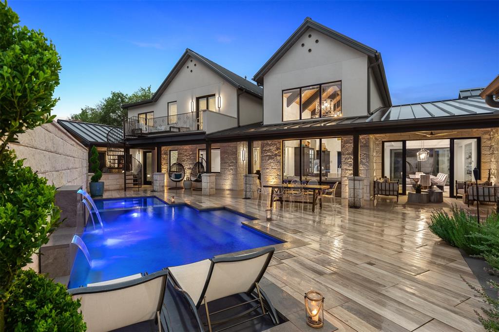 Faulkner on Meadow Crest - Residential