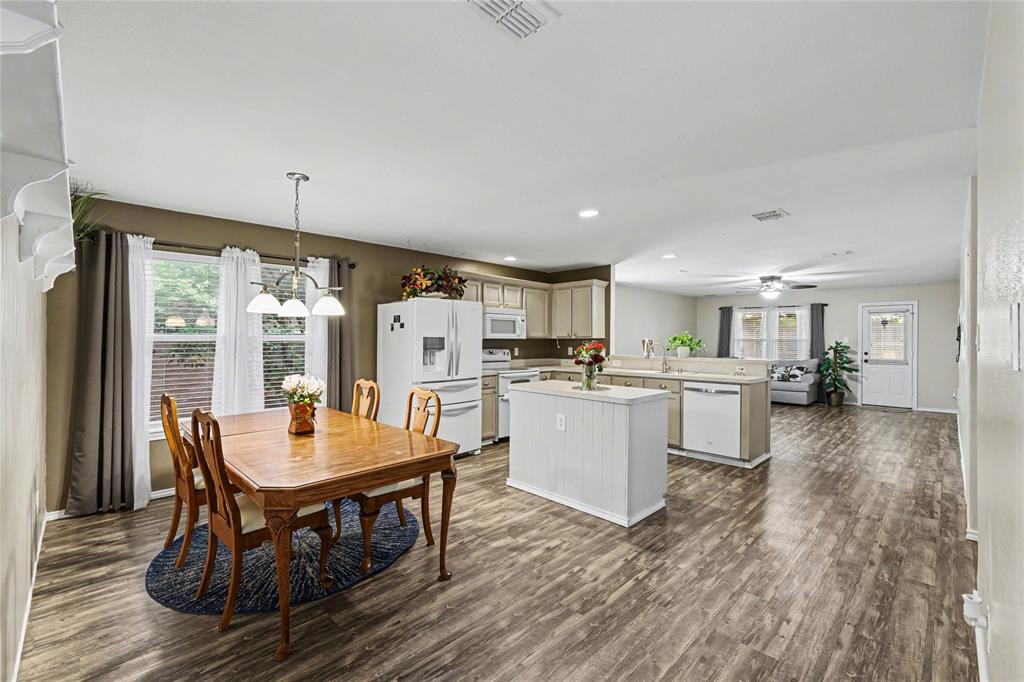 2707 Mountain View Drive