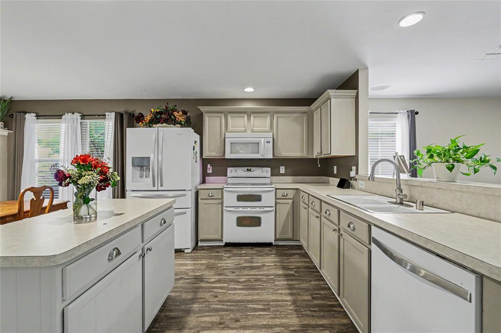 2707 Mountain View Drive