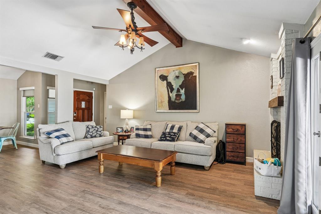 406 Dillard Lane