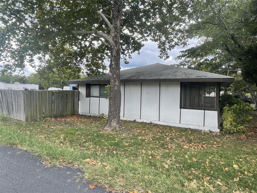 5776 County Road 927