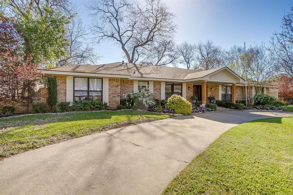 1205 Shady Creek Drive