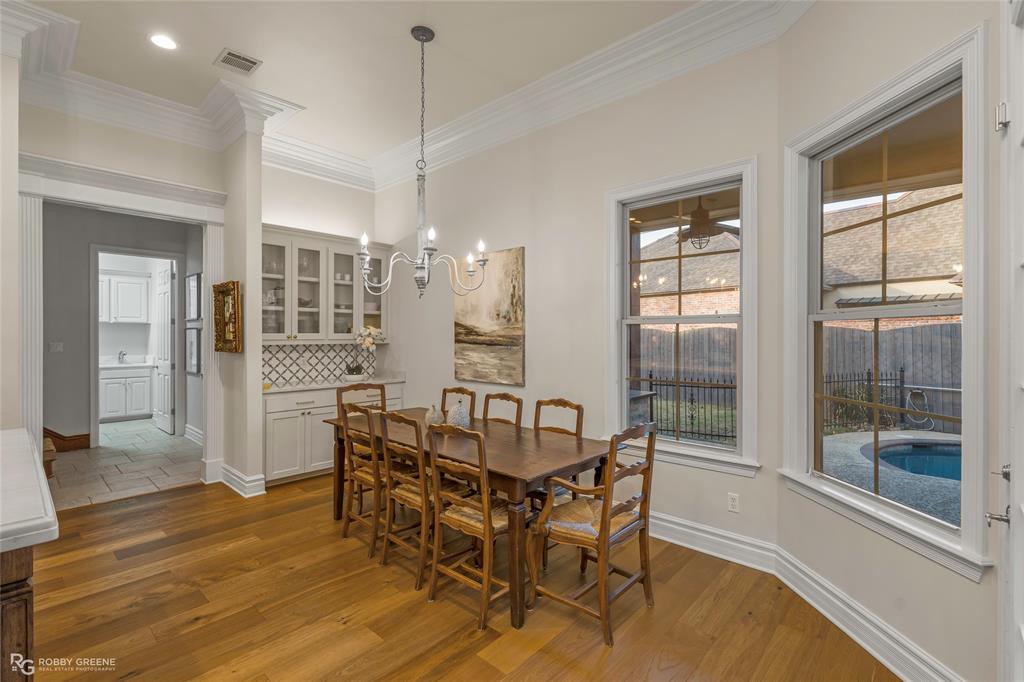 Bossier City, Louisiana, 71111, United States, 5 Bedrooms Bedrooms, ,4 BathroomsBathrooms,Residential,Active,2007654