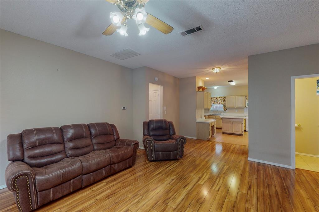 Huntington Village Ph III Add - Residential