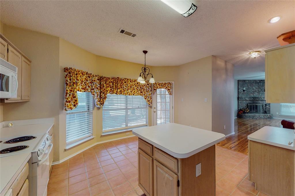 Huntington Village Ph III Add - Residential