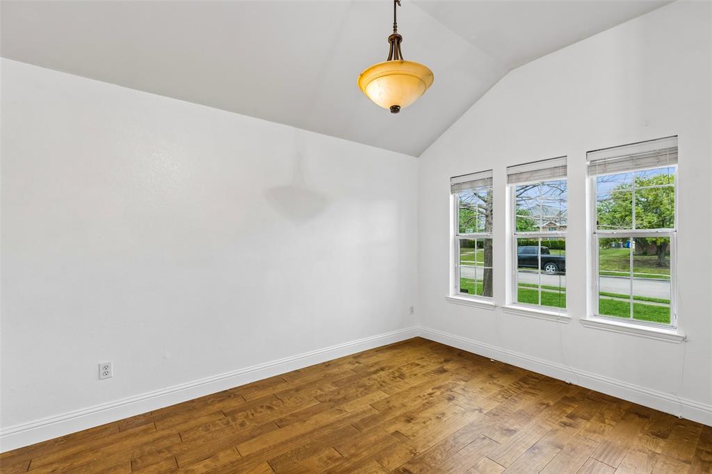 413 Sandy Lane
