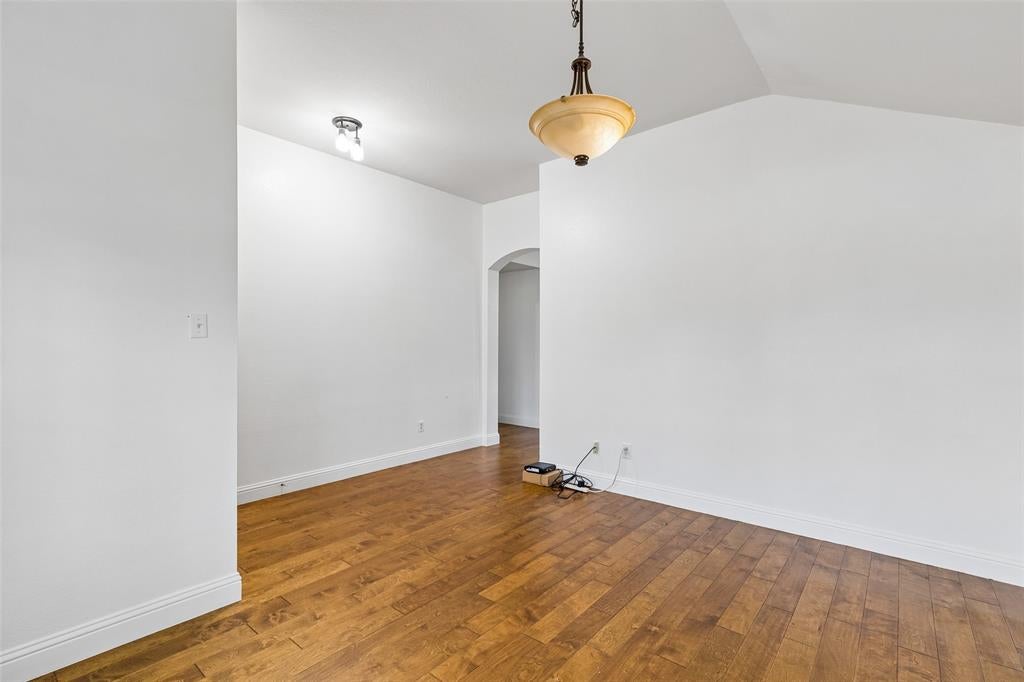 413 Sandy Lane