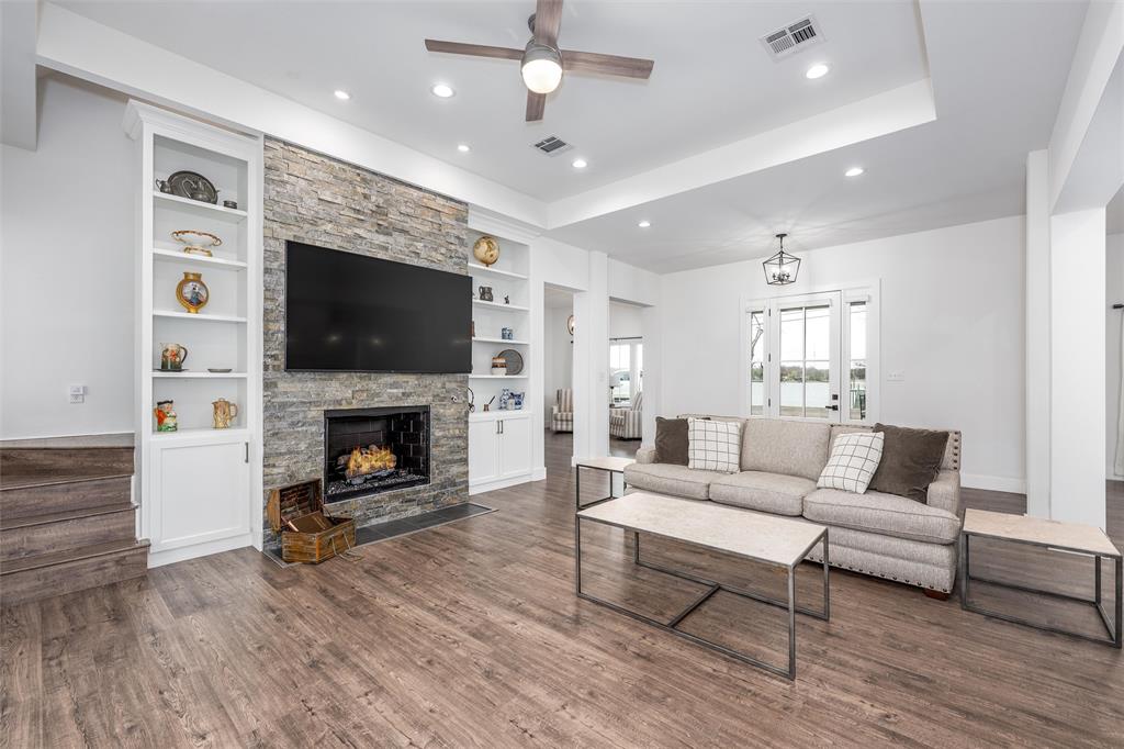 Enchanted Isles Sec 2 - Residential