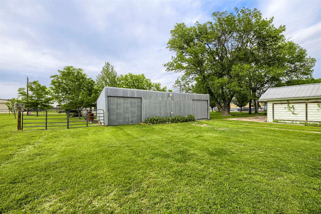 6375 Retta Mansfield Road