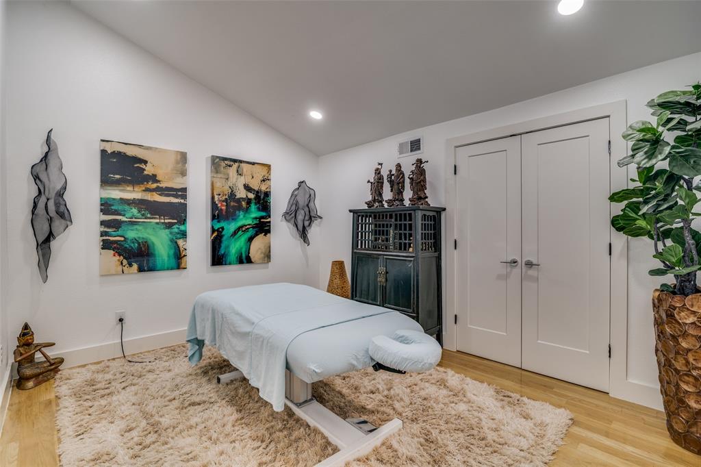 Marsh Lane 02 - Residential