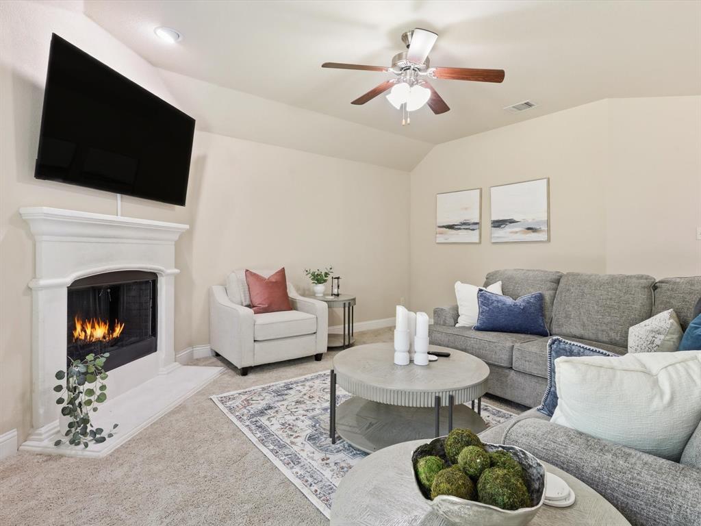 Woodridge Estates Ph Four - Residential