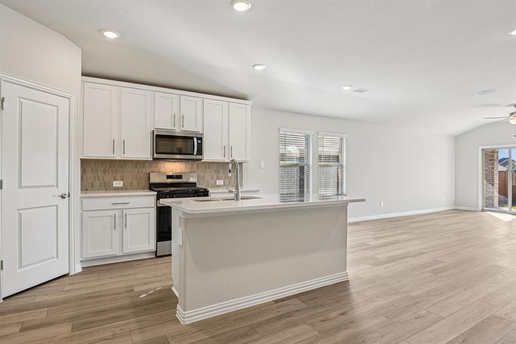 3220 Scorpion Lane