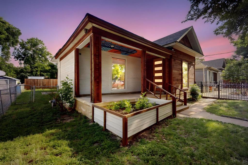 Dallas Land & Loan 03 - Residential
