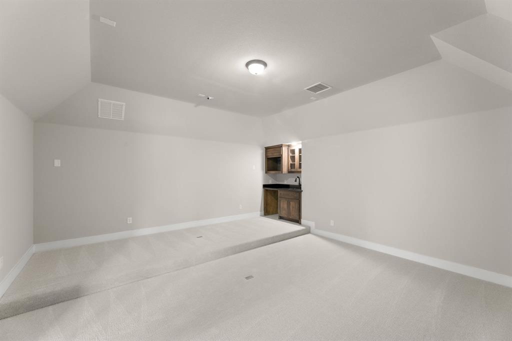 Broadmoor Estates - Residential
