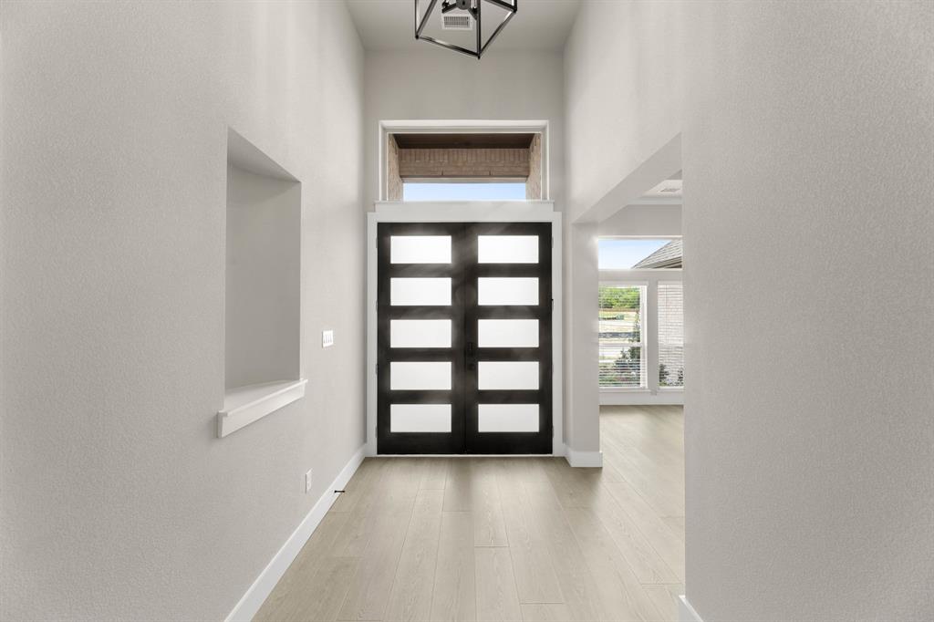 Broadmoor Estates - Residential