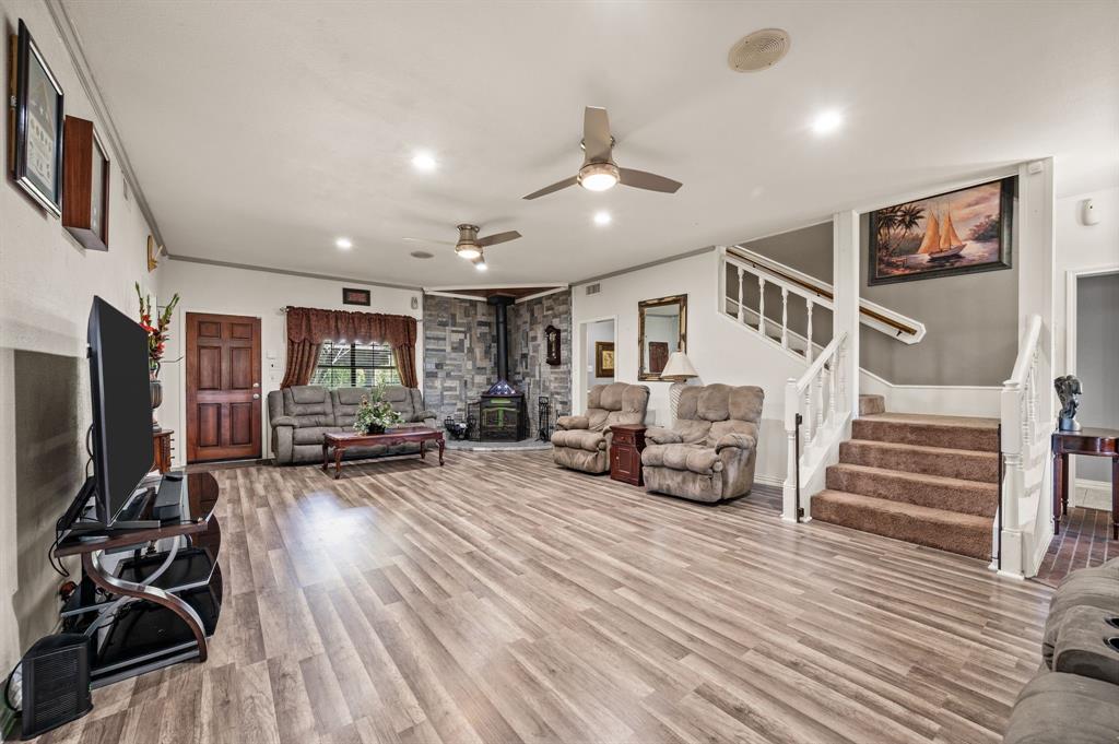 617 Malloy Lane