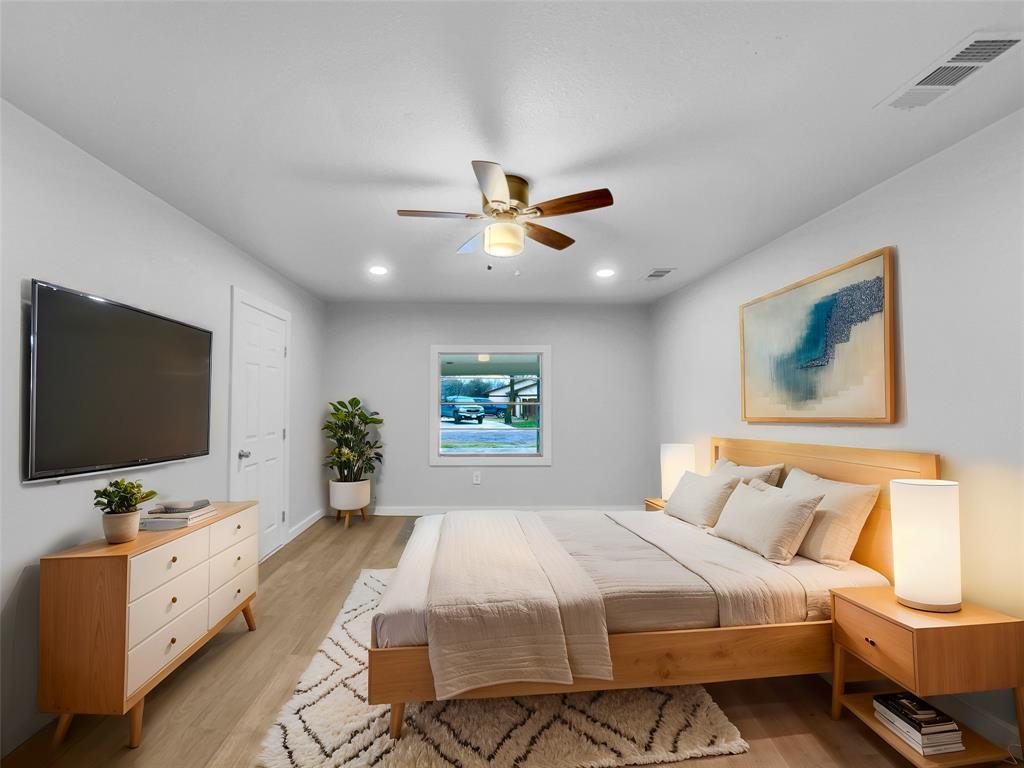 3813 Paradise Lane