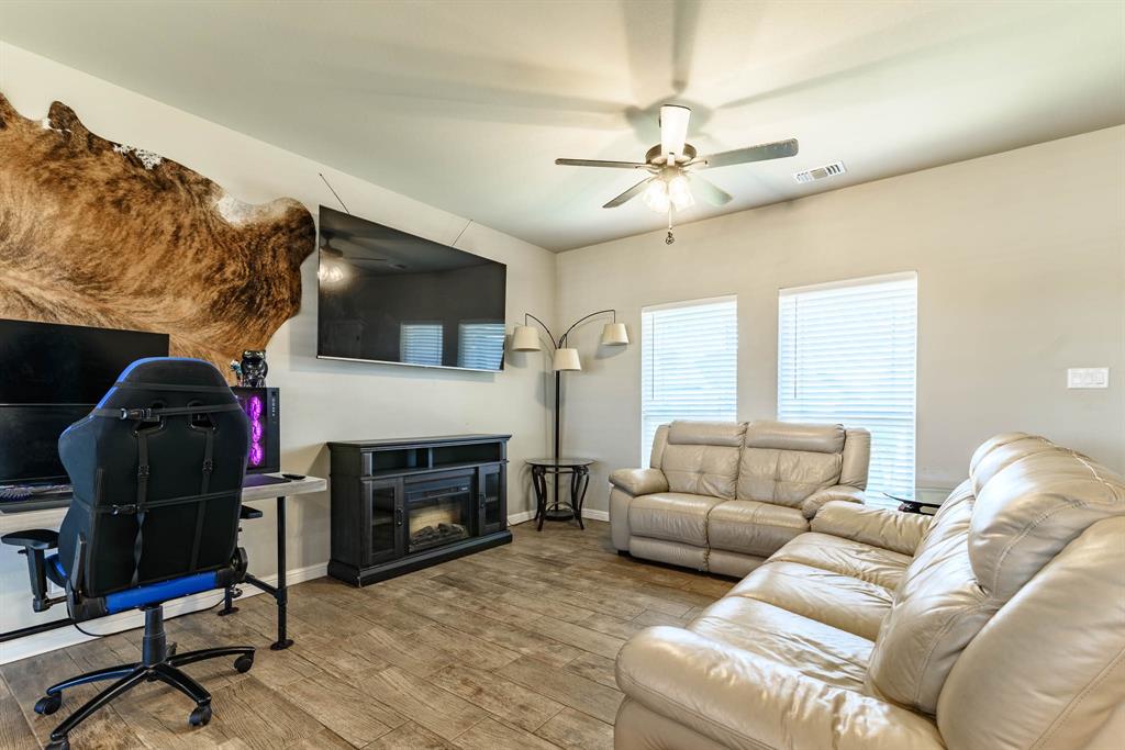 Meadows Palmer Ph 5 Sec 1 - Residential