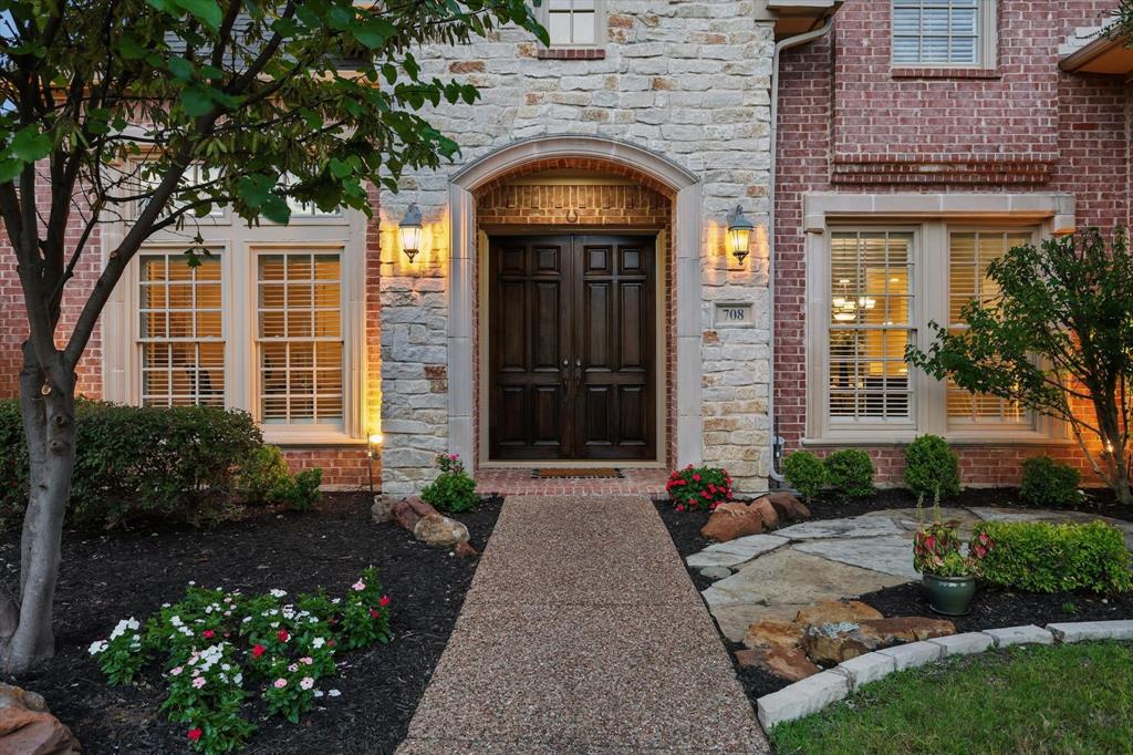 708 Castle Creek Drive