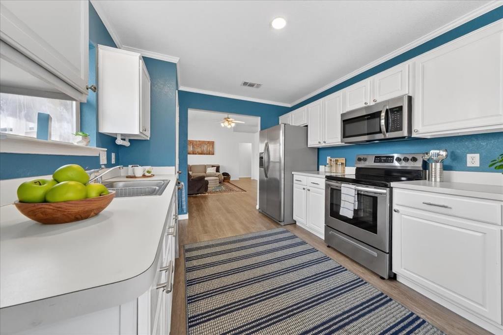 3218 Dove Valley Lane