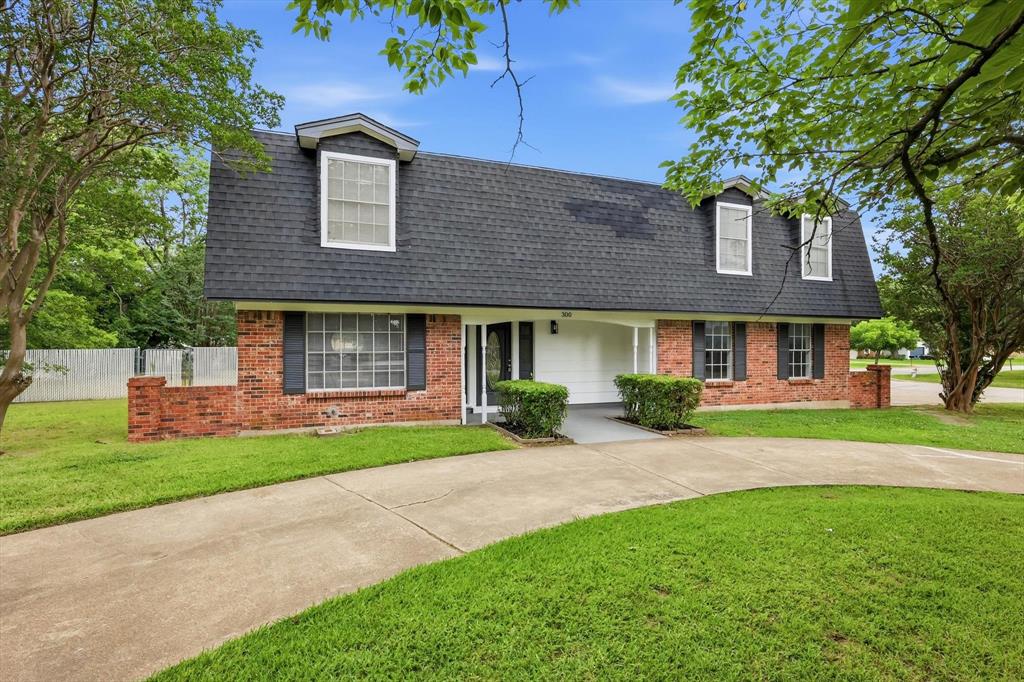 300 Leighton Drive