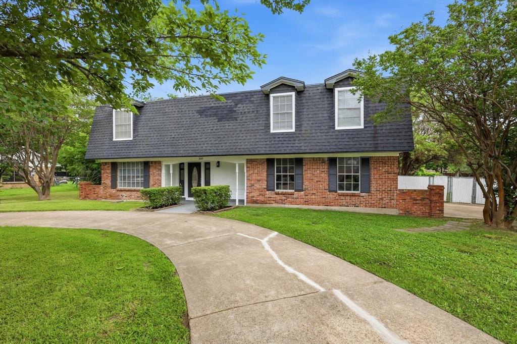 300 Leighton Drive