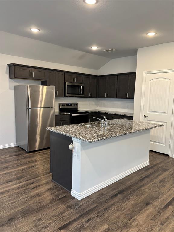 Camden Park, Ph 3 - Residential Lease