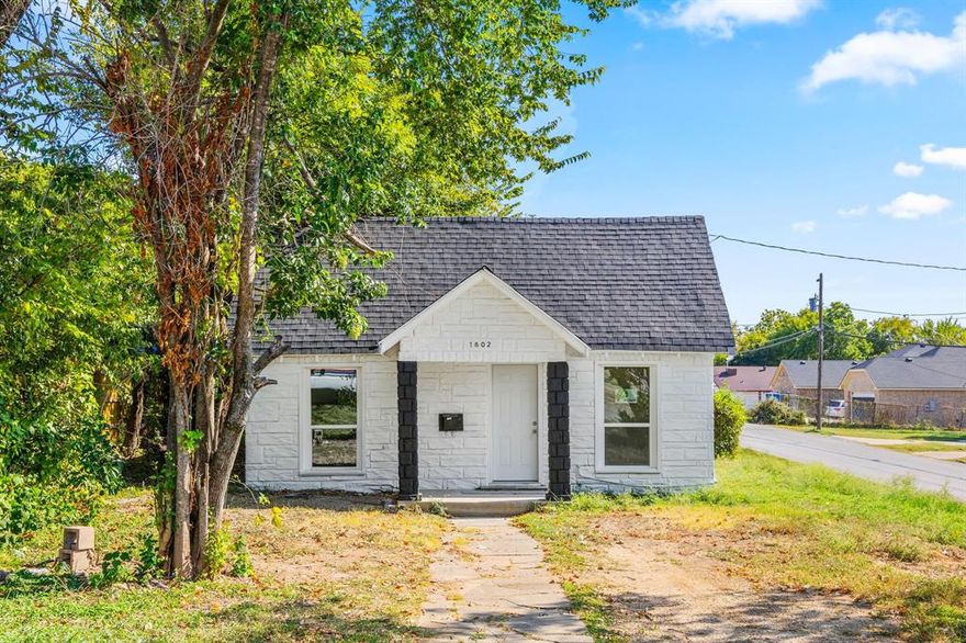 This renovated 3-bed, 2-bath corner-lot property offers strong location advantages with no HOA restrictions. The home features a new roof, new windows, new cabinetry, new flooring, fresh paint throughout, and a new cooktop, making it move-in ready with major upgrades already completed.
Positioned in a pocket of South Dallas undergoing active revitalization, the property sits comfortably quick access to I-35, connecting efficiently to all major Dallas corridors. The nearby DART rail along Lancaster Road, with stations such as Kiest and Ledbetter, provides additional transit flexibility for commuters. Proximity to the VA North Texas Health Care System adds a stable economic anchor to the surrounding area, reinforcing consistent housing demand.

The corner lot provides added frontage, greater street presence, and future flexibility for landscaping or expansion. This combination of completed renovations, advantageous lot positioning, and a strategically improving location makes the home a compelling option in the evolving South Dallas market.