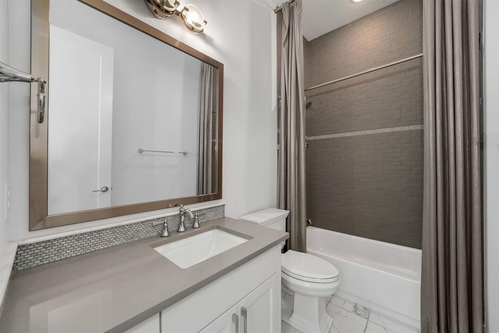 Edgestone At Legacy - Residential