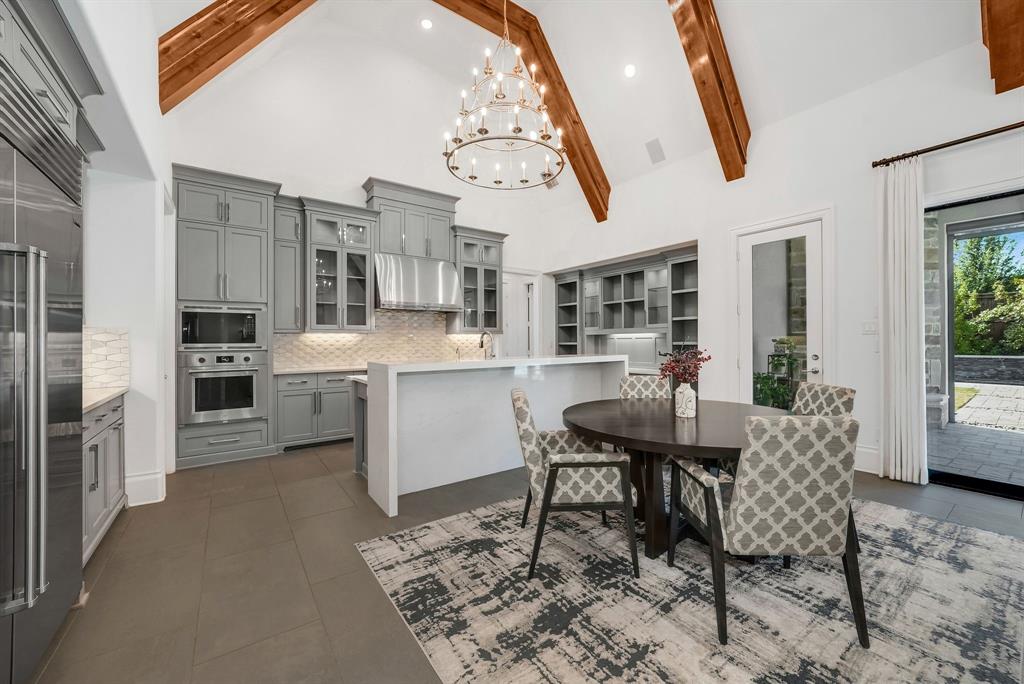 3772 Hamilton Heights Avenue