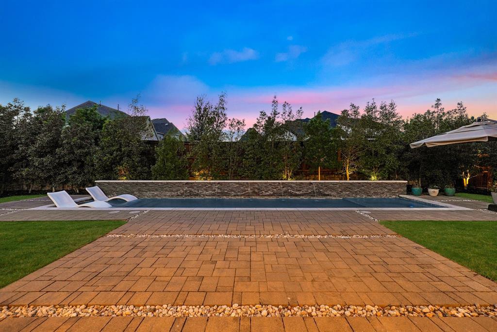 Edgestone At Legacy - Residential