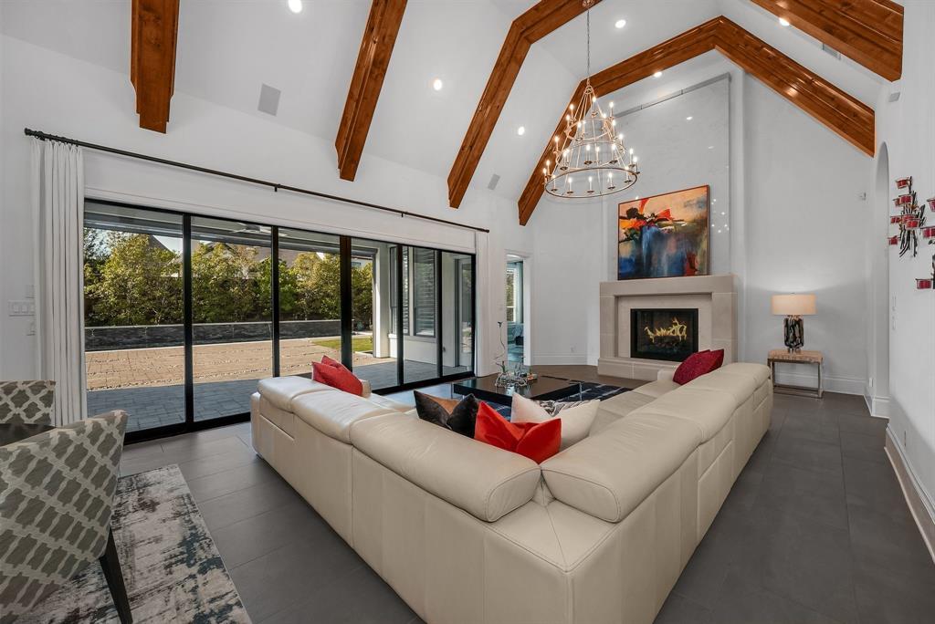 3772 Hamilton Heights Avenue