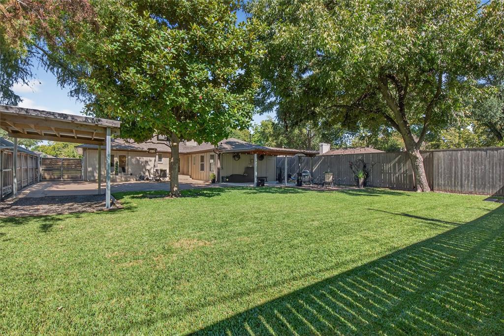 Merriman Manor - Residential