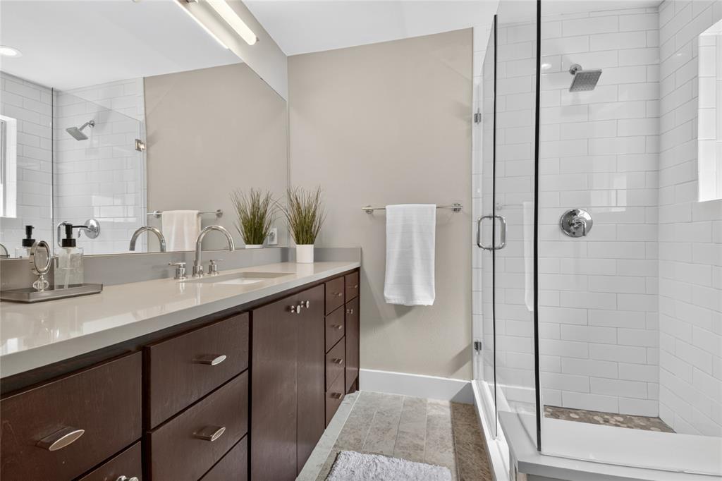 Merriman Manor - Residential